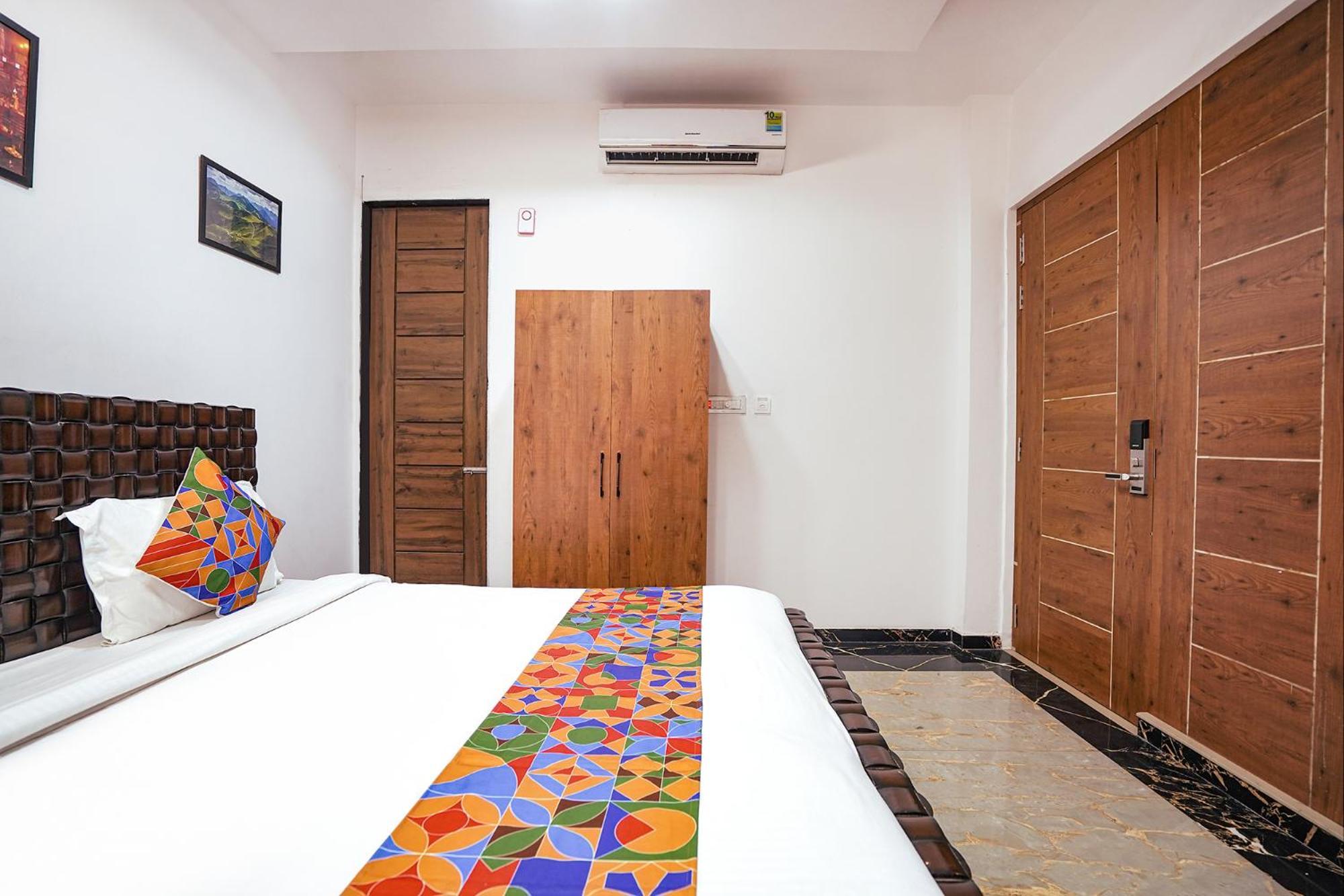 Fabhotel Villa De Benares المظهر الخارجي الصورة