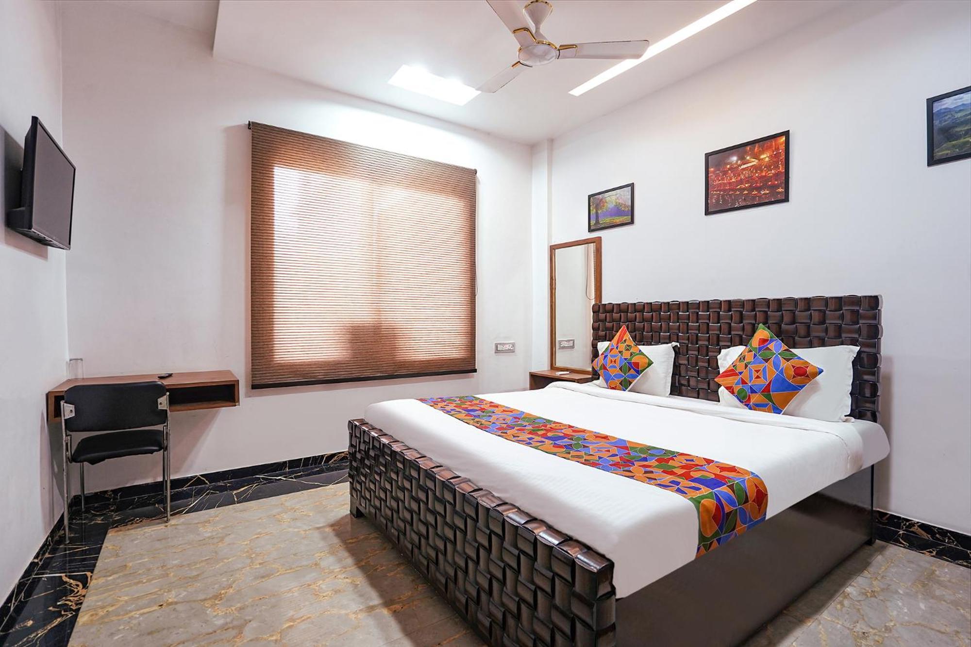 Fabhotel Villa De Benares المظهر الخارجي الصورة