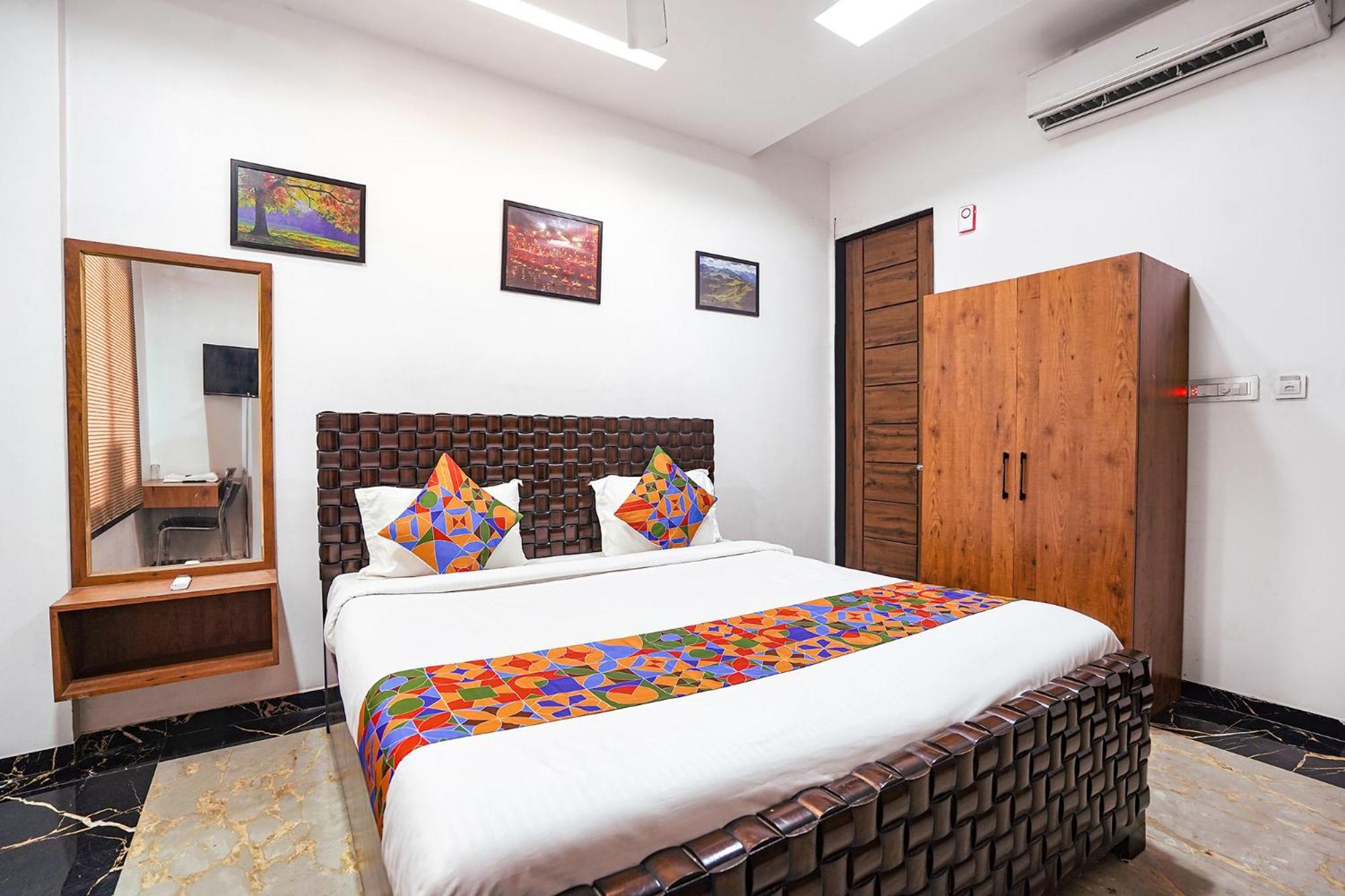 Fabhotel Villa De Benares المظهر الخارجي الصورة